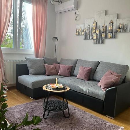 Apartment Luxe Nine Novi Sad Luaran gambar