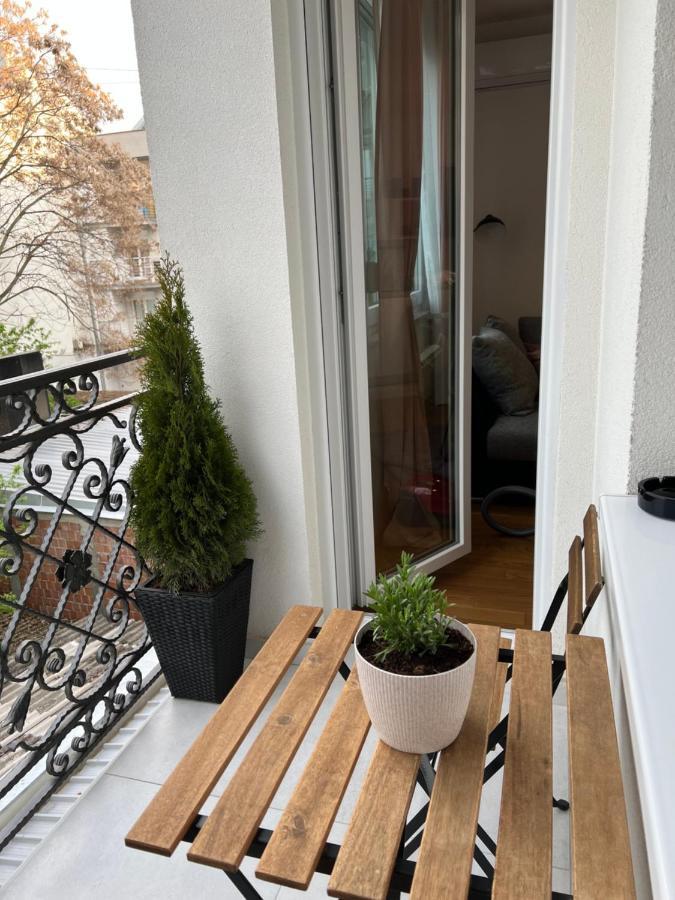 Apartment Luxe Nine Novi Sad Luaran gambar