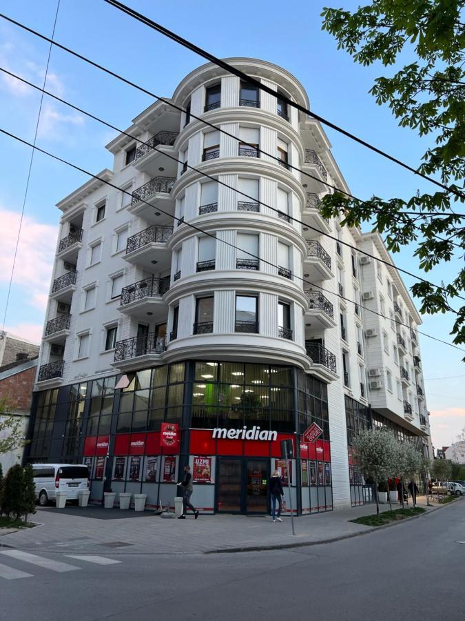 Apartment Luxe Nine Novi Sad Luaran gambar
